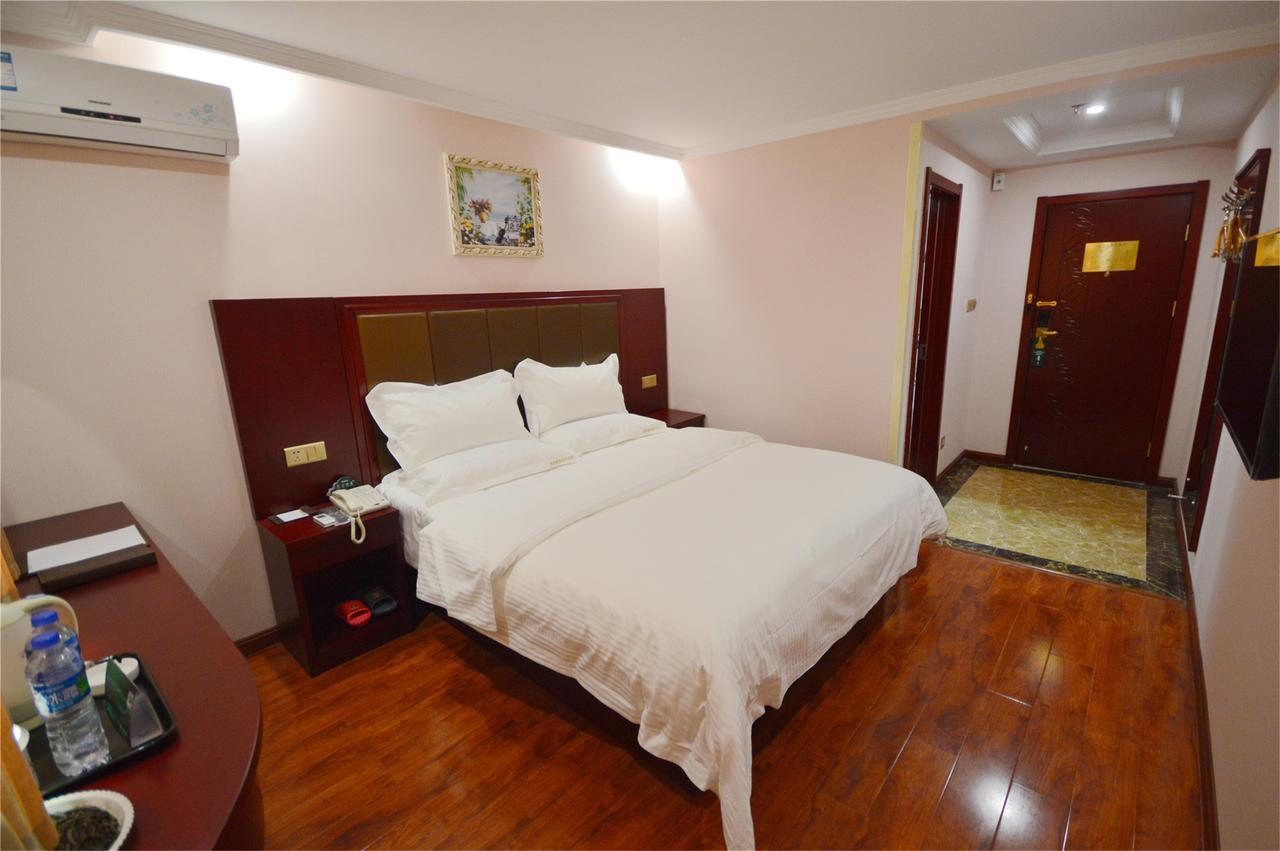 Greentree Inn Hotel Jianhe Subway Station North Palace Taiyuan Εξωτερικό φωτογραφία